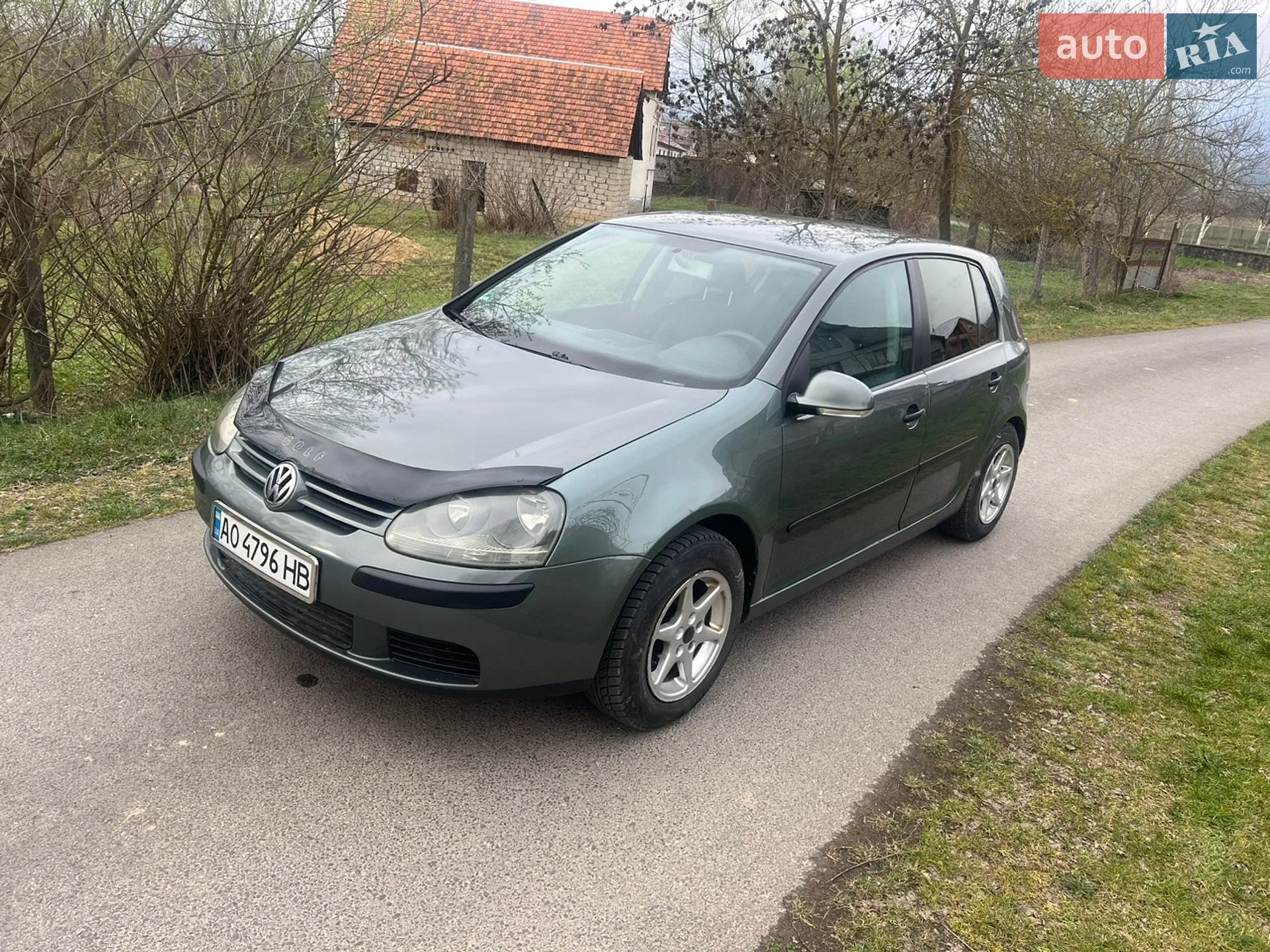 Volkswagen Golf, 2004
