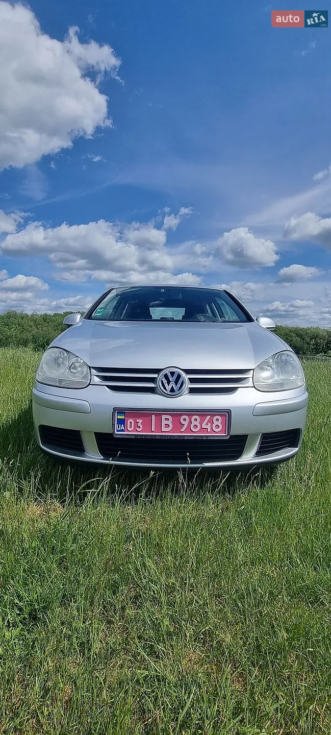 Volkswagen Golf, 2005