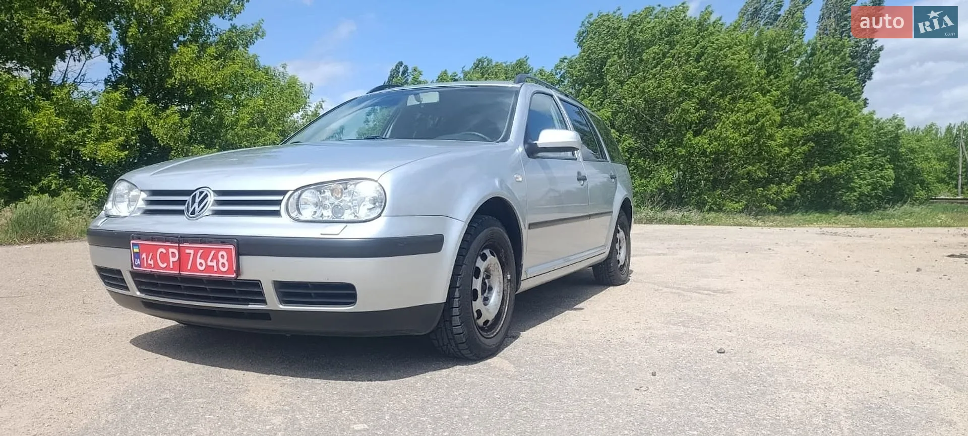 Volkswagen Golf, 2001