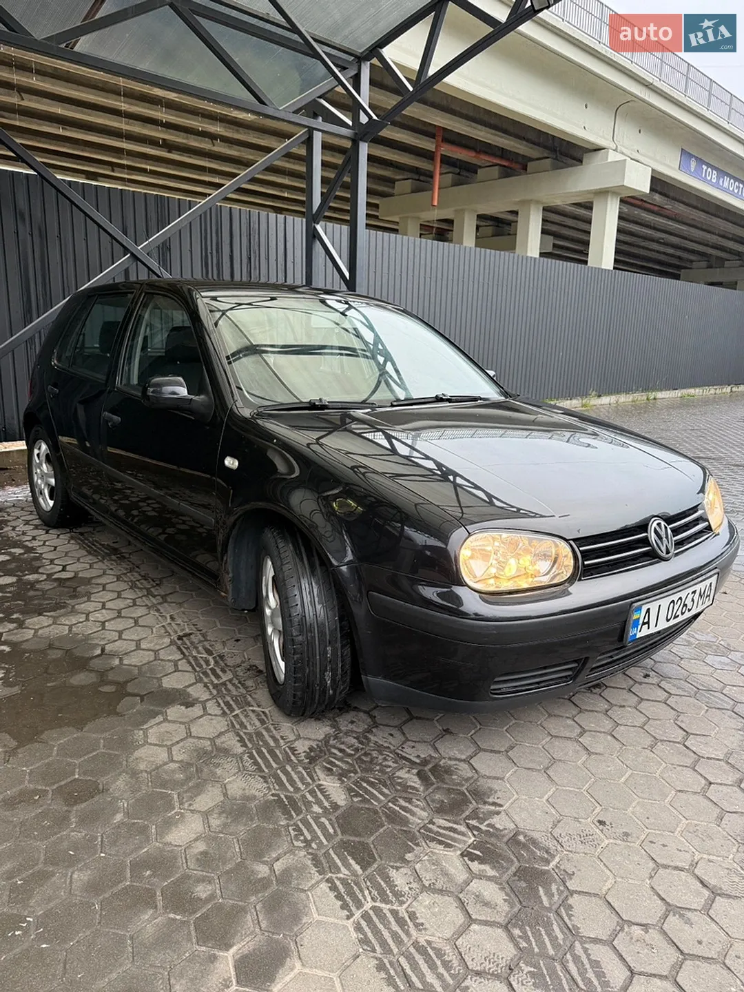 Volkswagen Golf, 2003