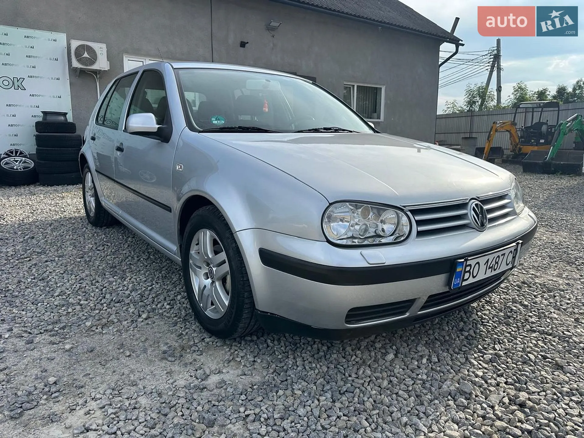 Volkswagen Golf, 2001
