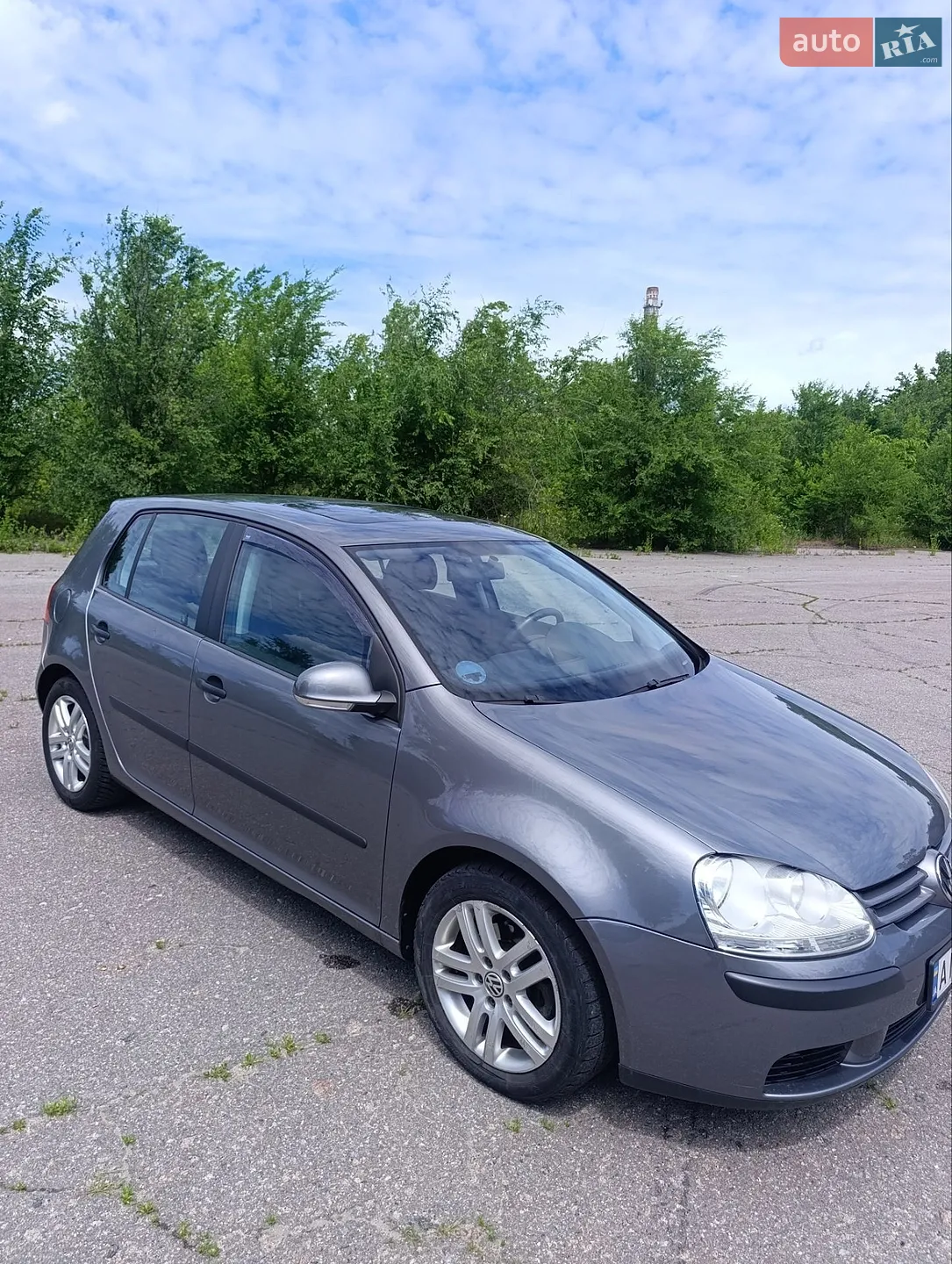 Volkswagen Golf, 2004