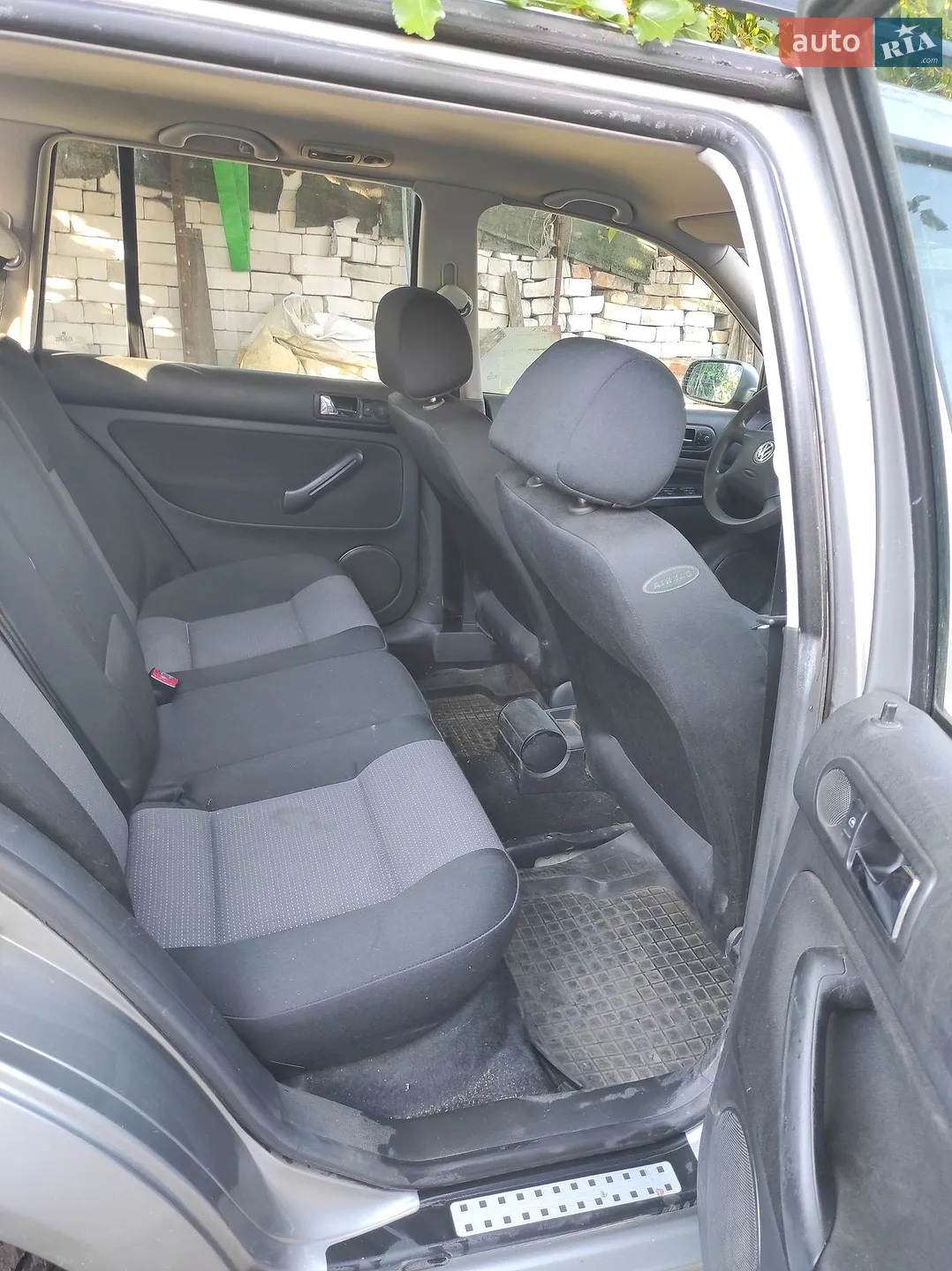 Volkswagen Golf, 2002