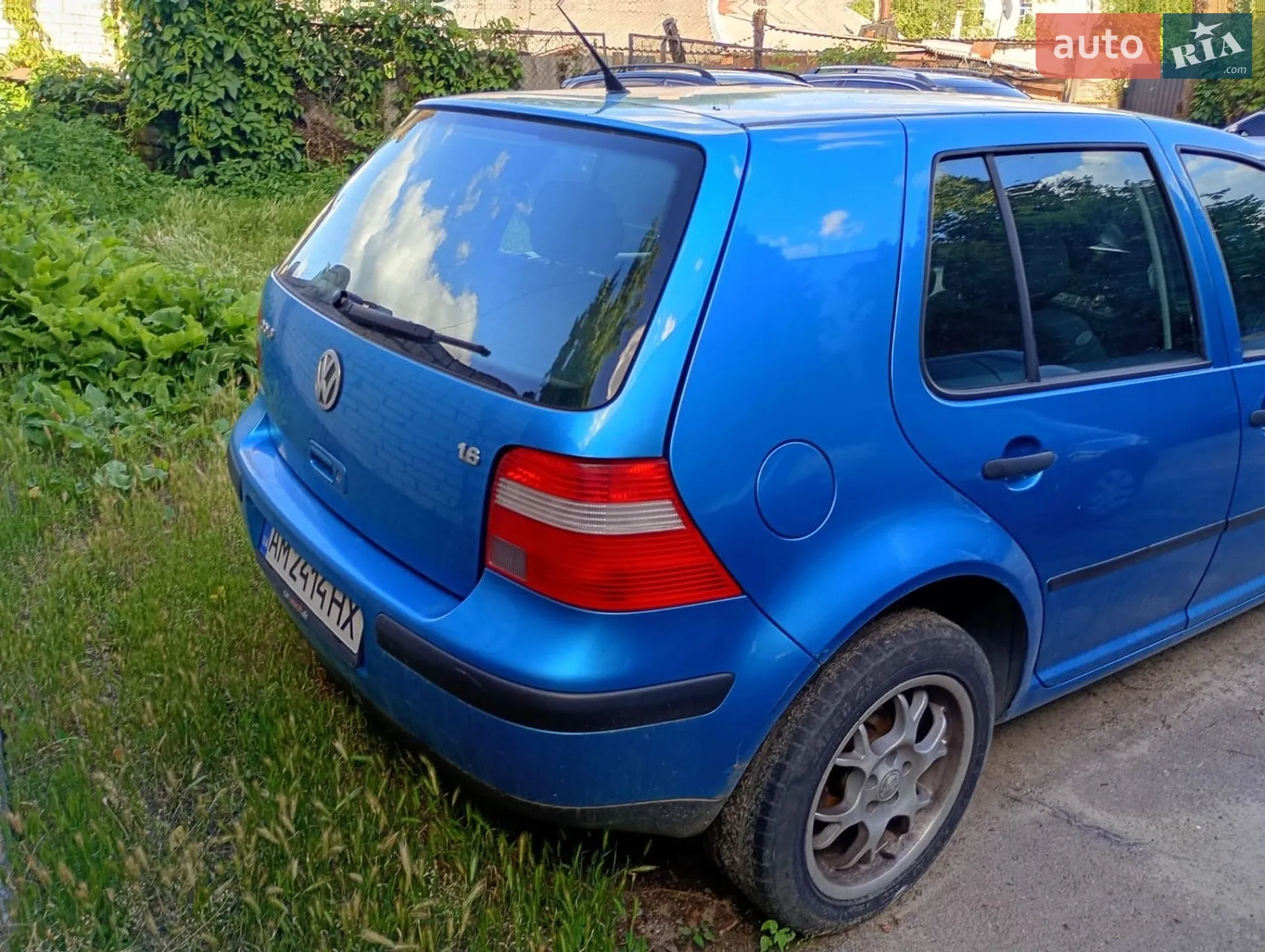 Volkswagen Golf, 2003