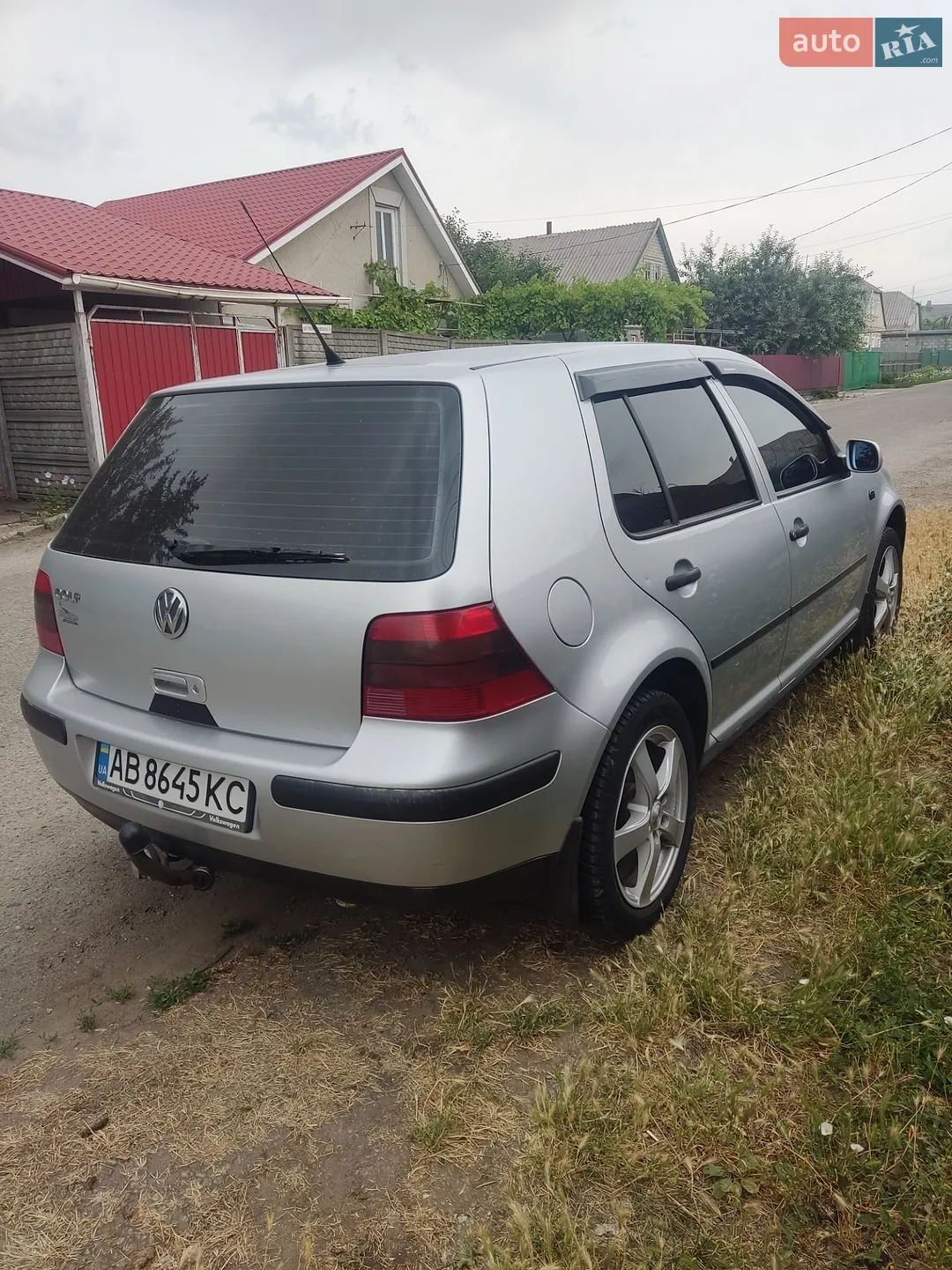 Volkswagen Golf, 2001