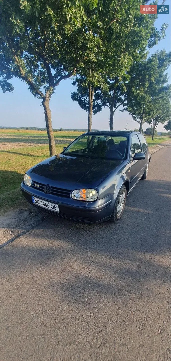 Volkswagen Golf, 2000