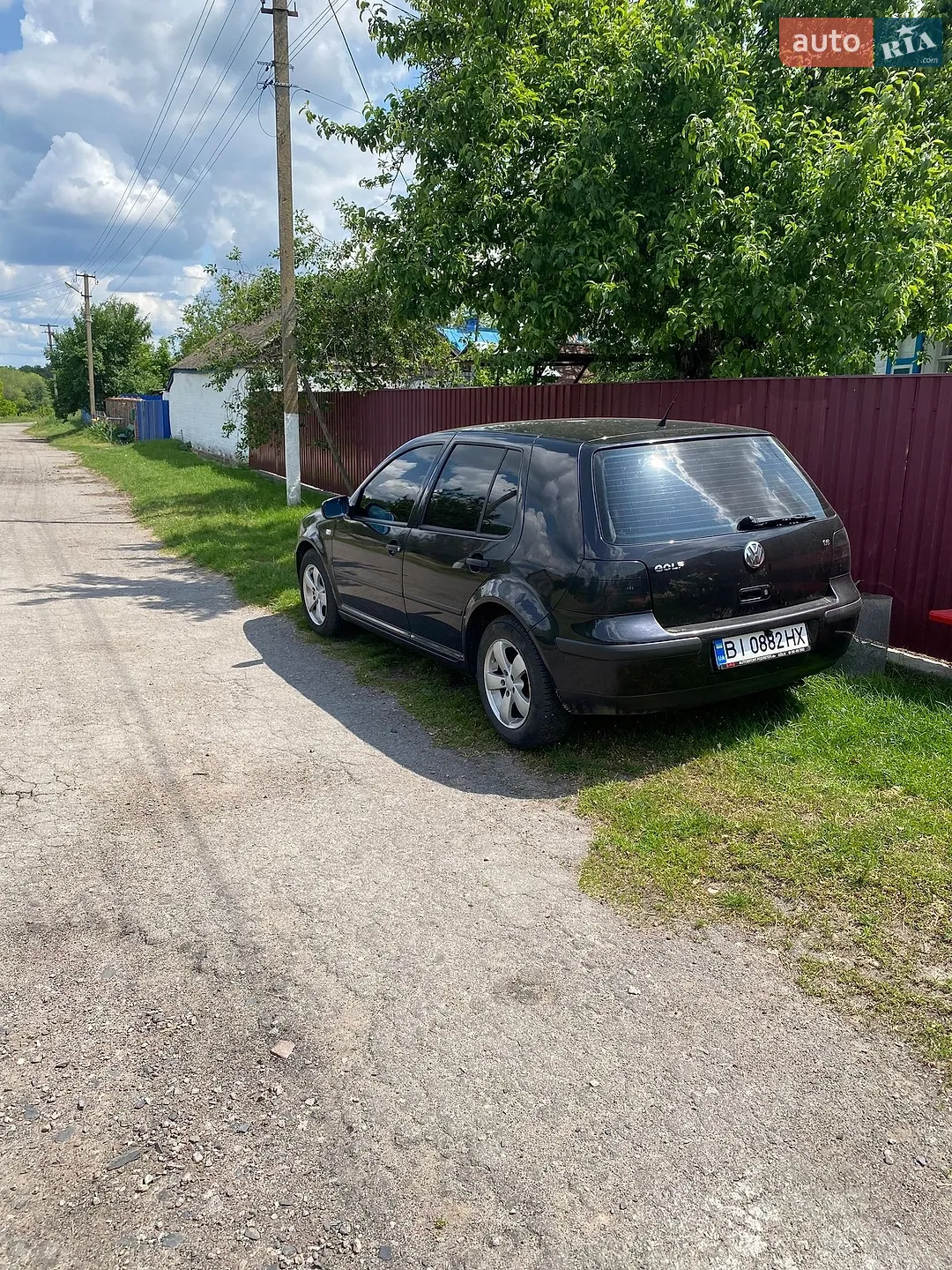 Volkswagen Golf, 2001