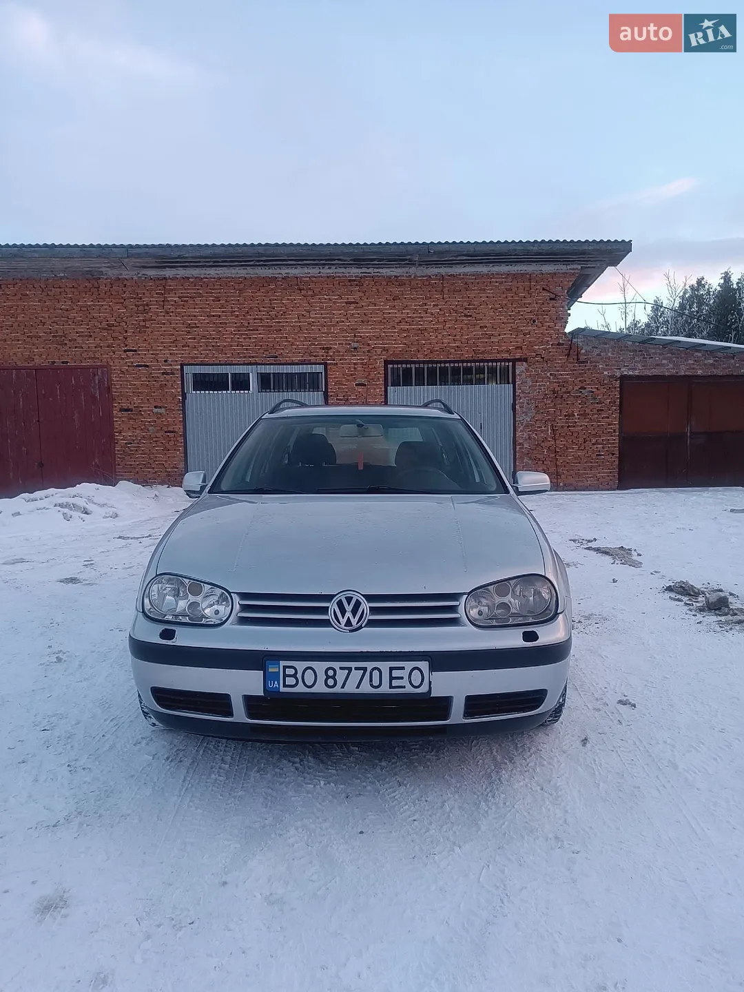 Volkswagen Golf, 2000