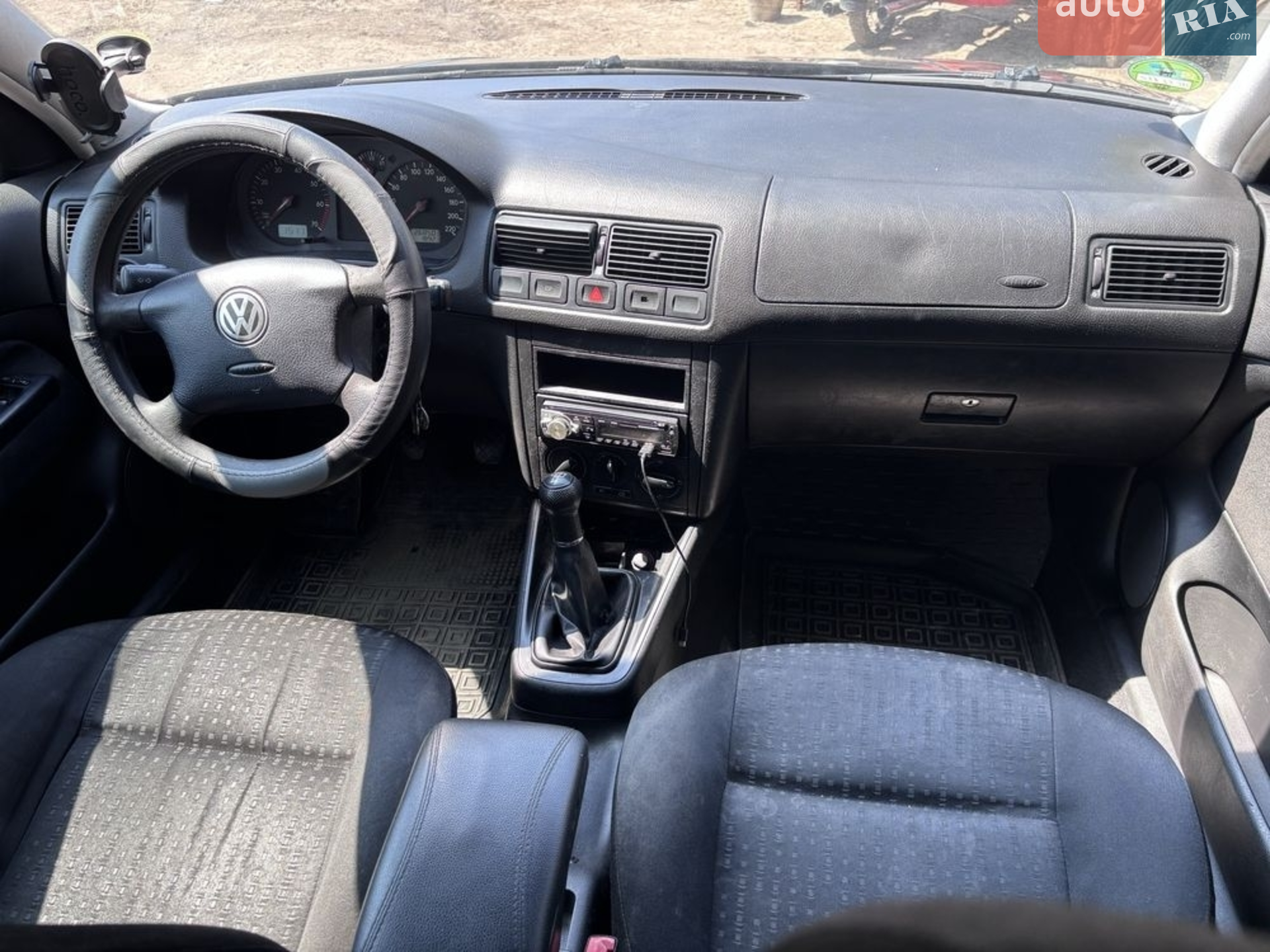 Volkswagen Golf, 2003