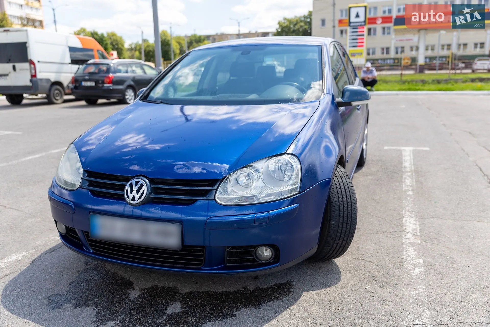 Volkswagen Golf, 2004