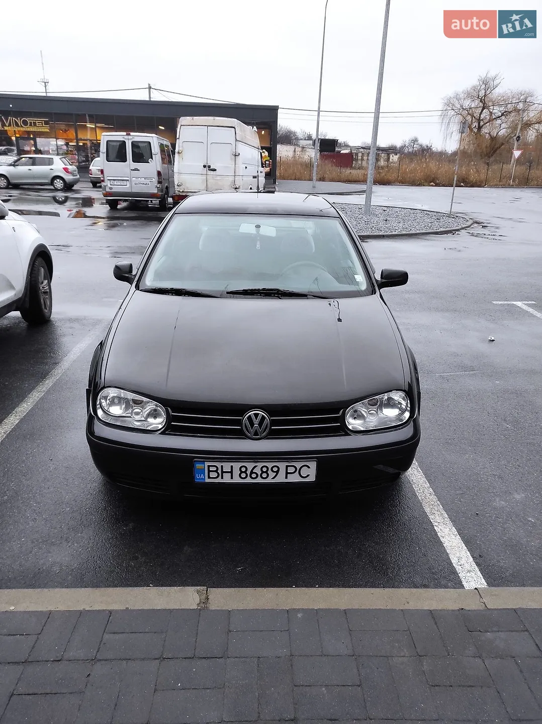 Volkswagen Golf, 2000