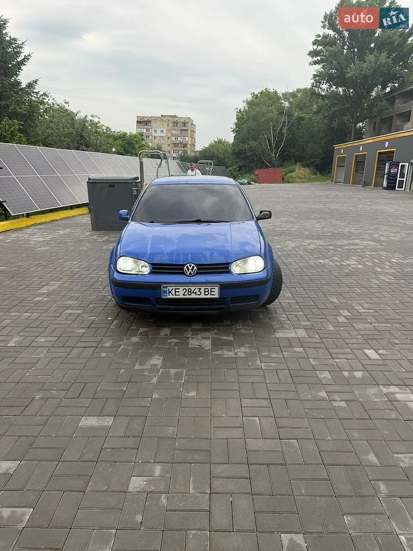 Volkswagen Golf, 1999