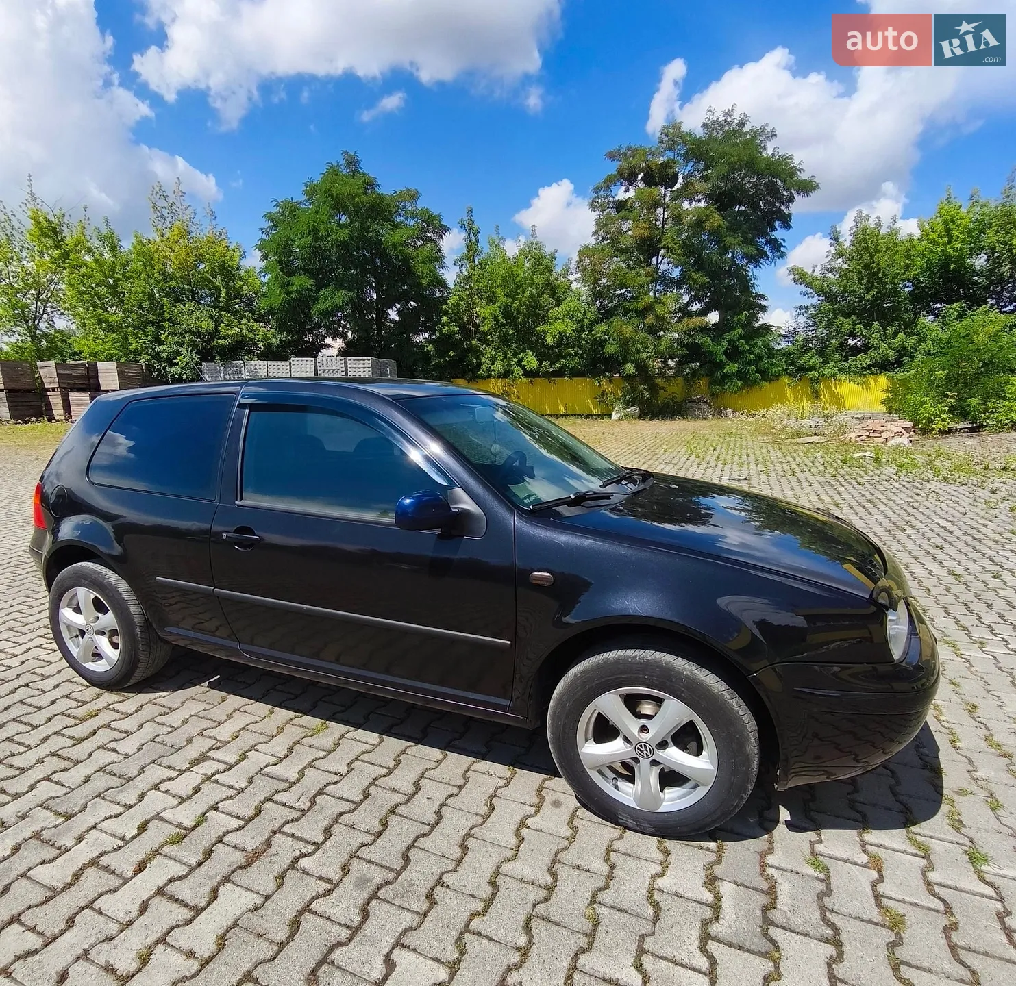 Volkswagen Golf, 2000