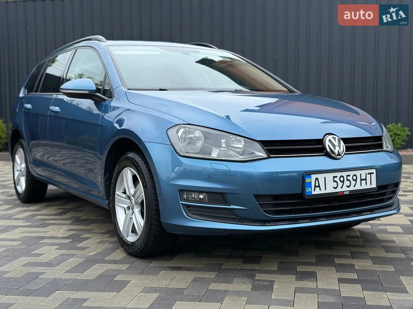 Volkswagen Golf, 2016