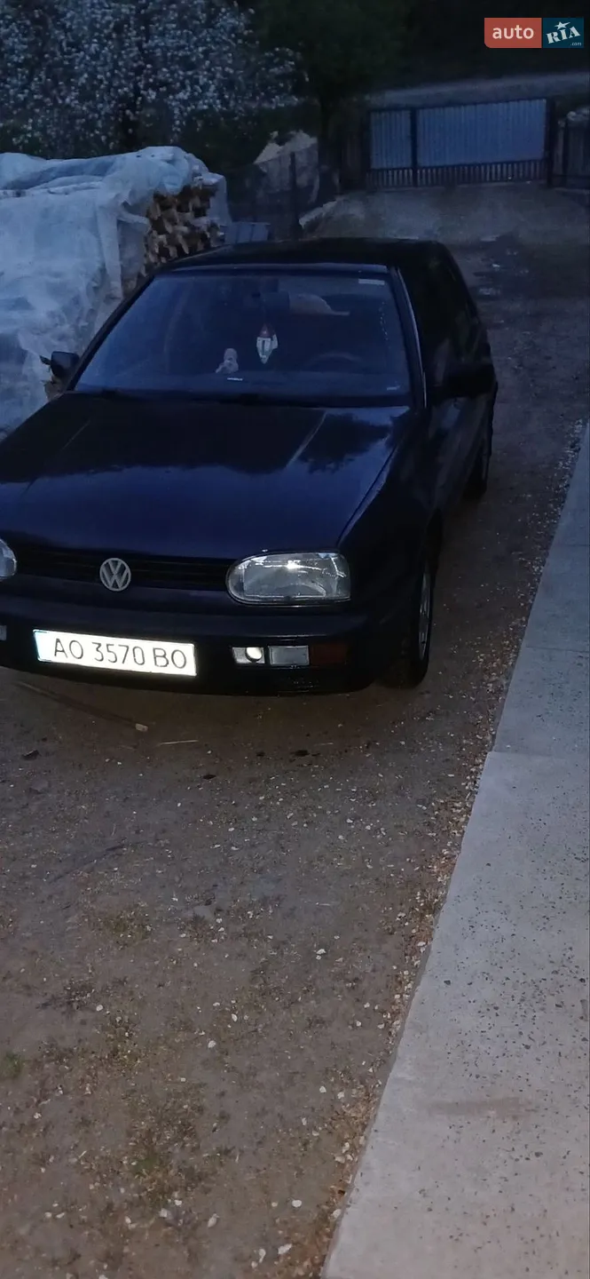 Volkswagen Golf, 1995