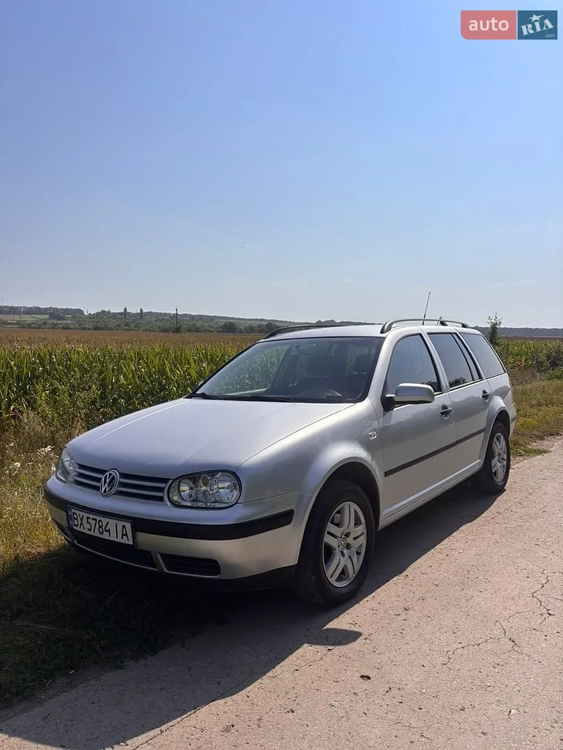 Volkswagen Golf, 2001