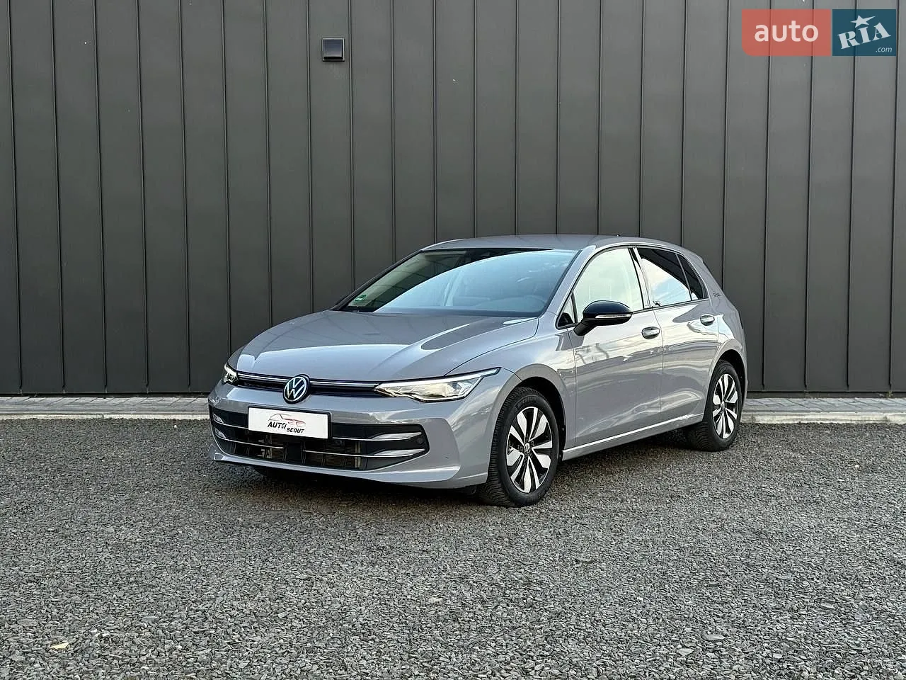 Volkswagen Golf, 2025