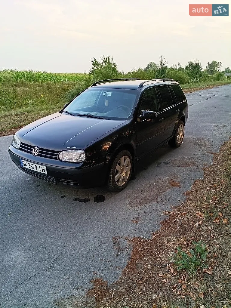 Volkswagen Golf, 2001