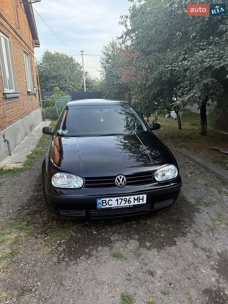 Volkswagen Golf, 1998