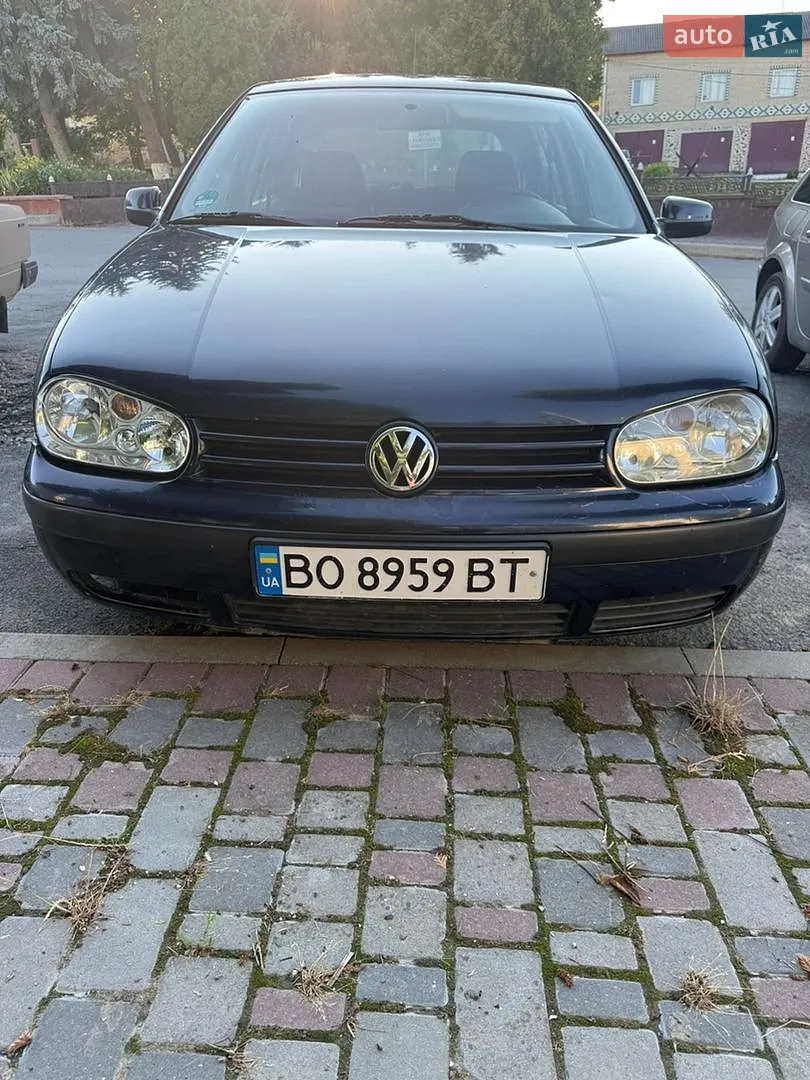 Volkswagen Golf, 1998