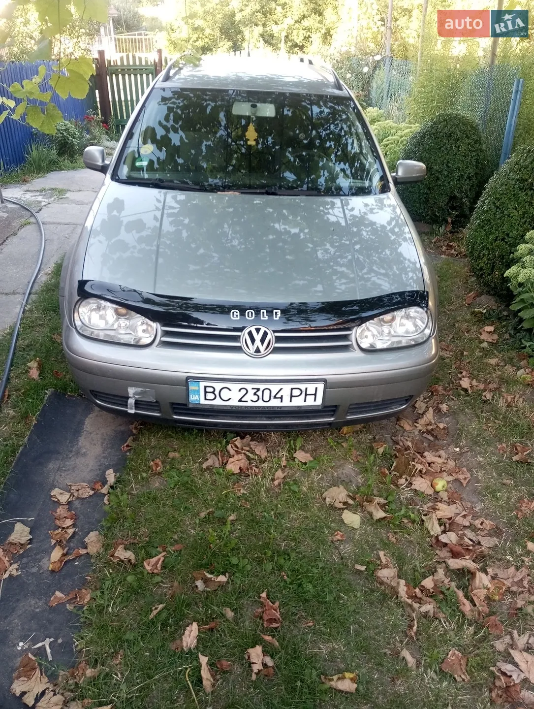 Volkswagen Golf, 2004