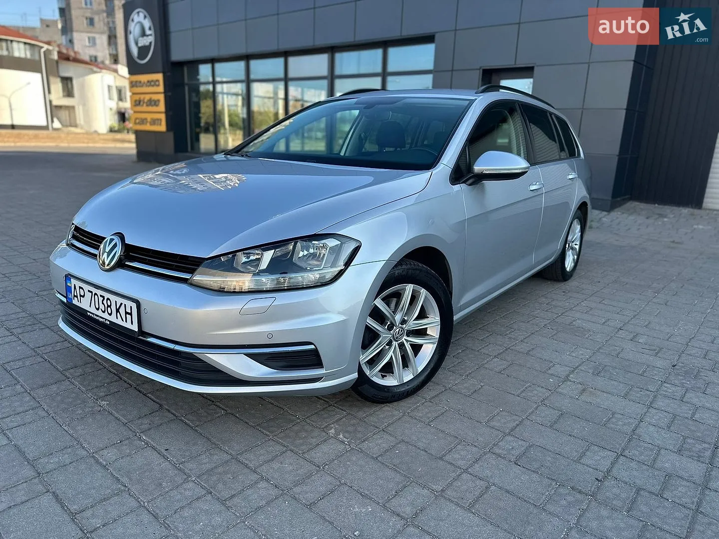 Volkswagen Golf, 2019