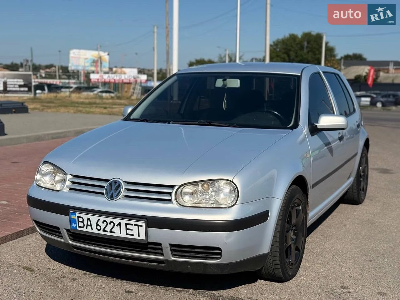 Volkswagen Golf, 2000