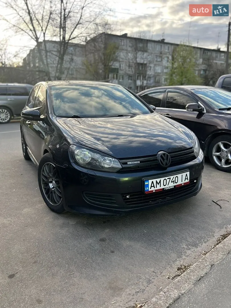 Volkswagen Golf, 2011