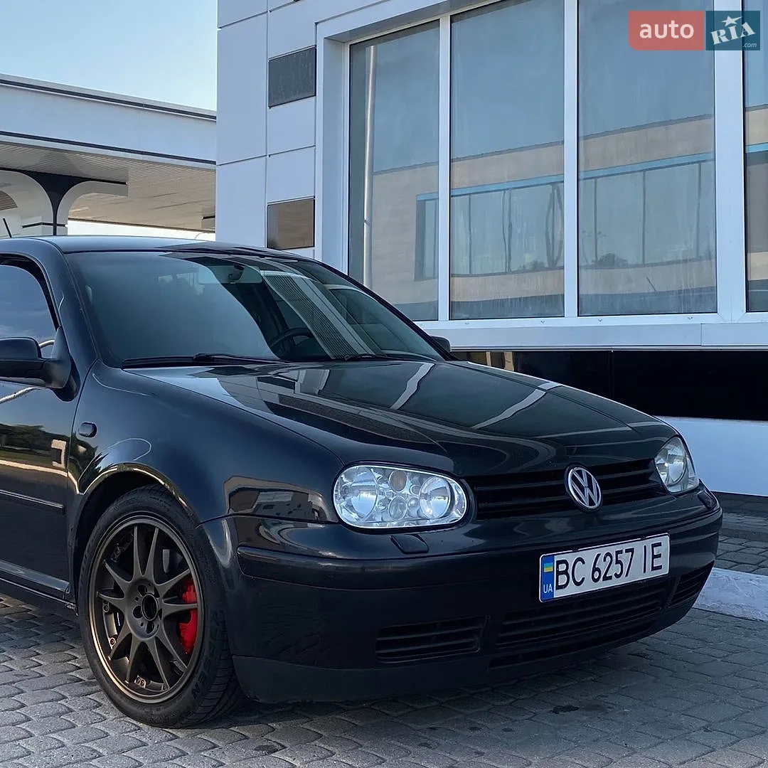 Volkswagen Golf, 2000