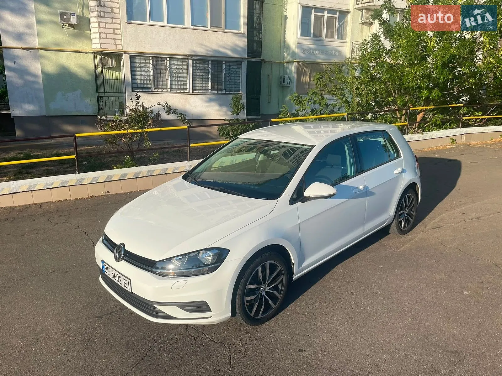 Volkswagen Golf, 2020