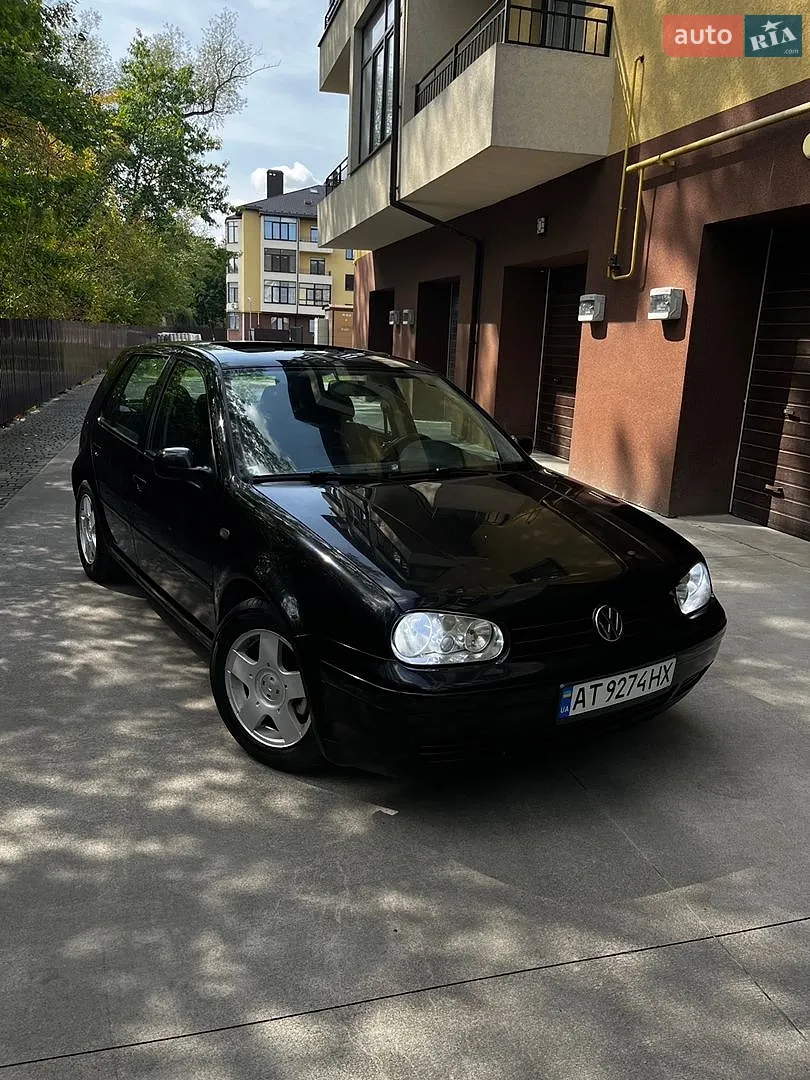 Volkswagen Golf, 1998