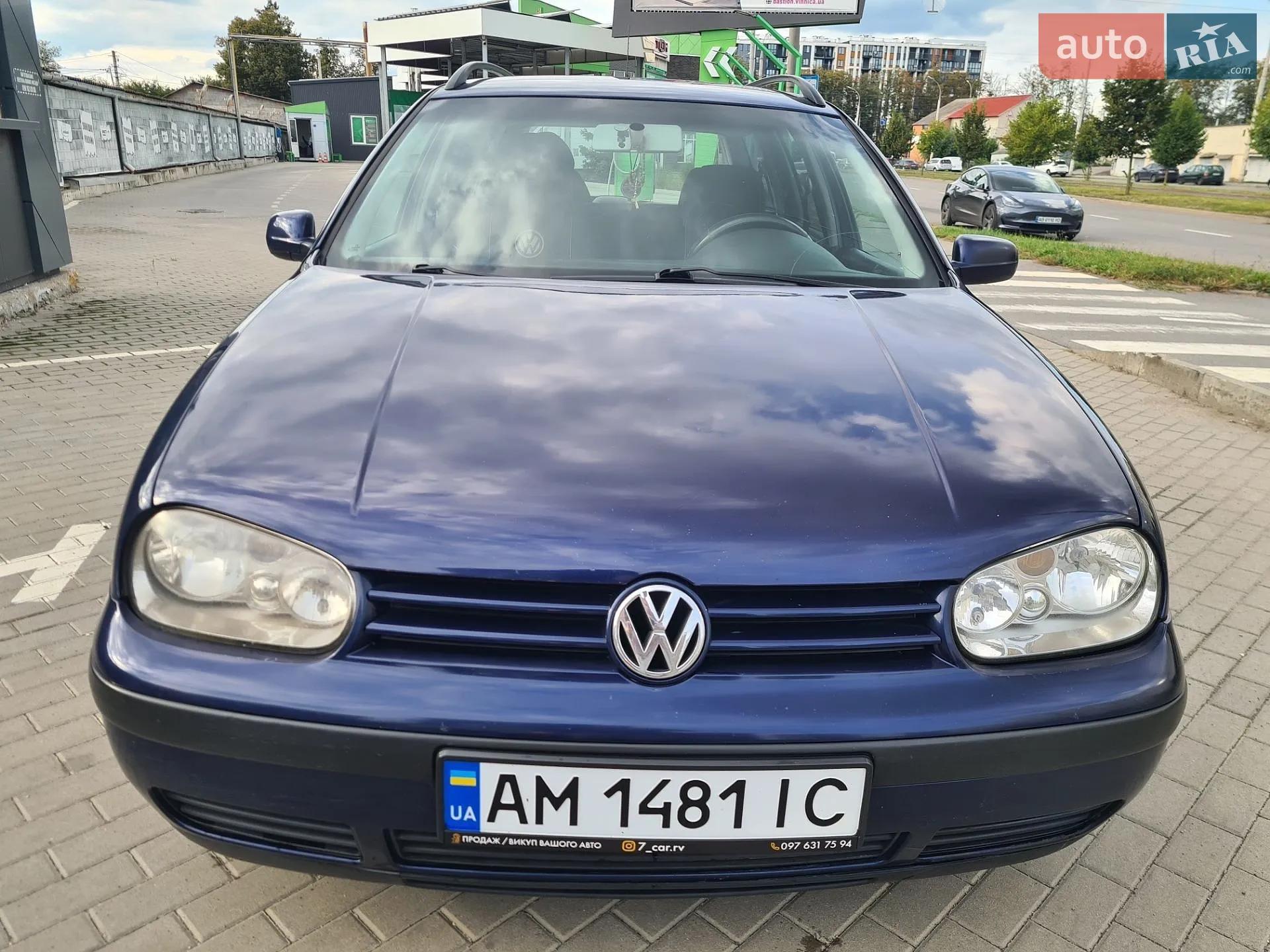 Volkswagen Golf, 2000