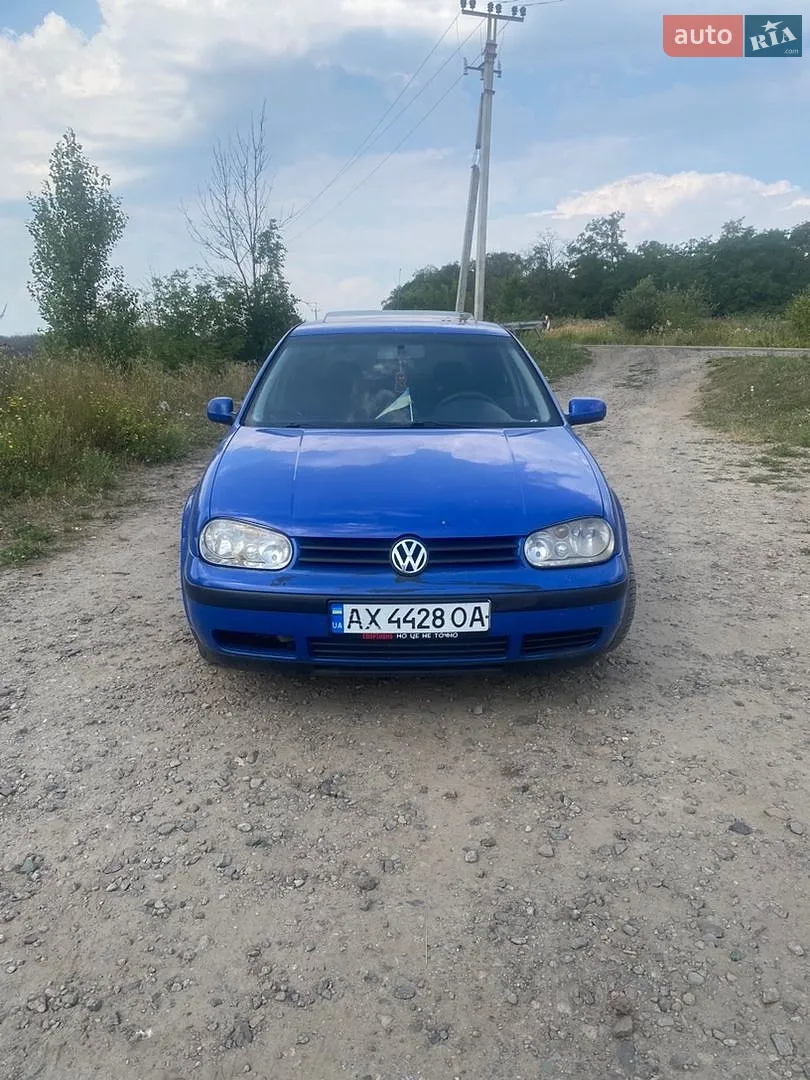 Volkswagen Golf, 1998