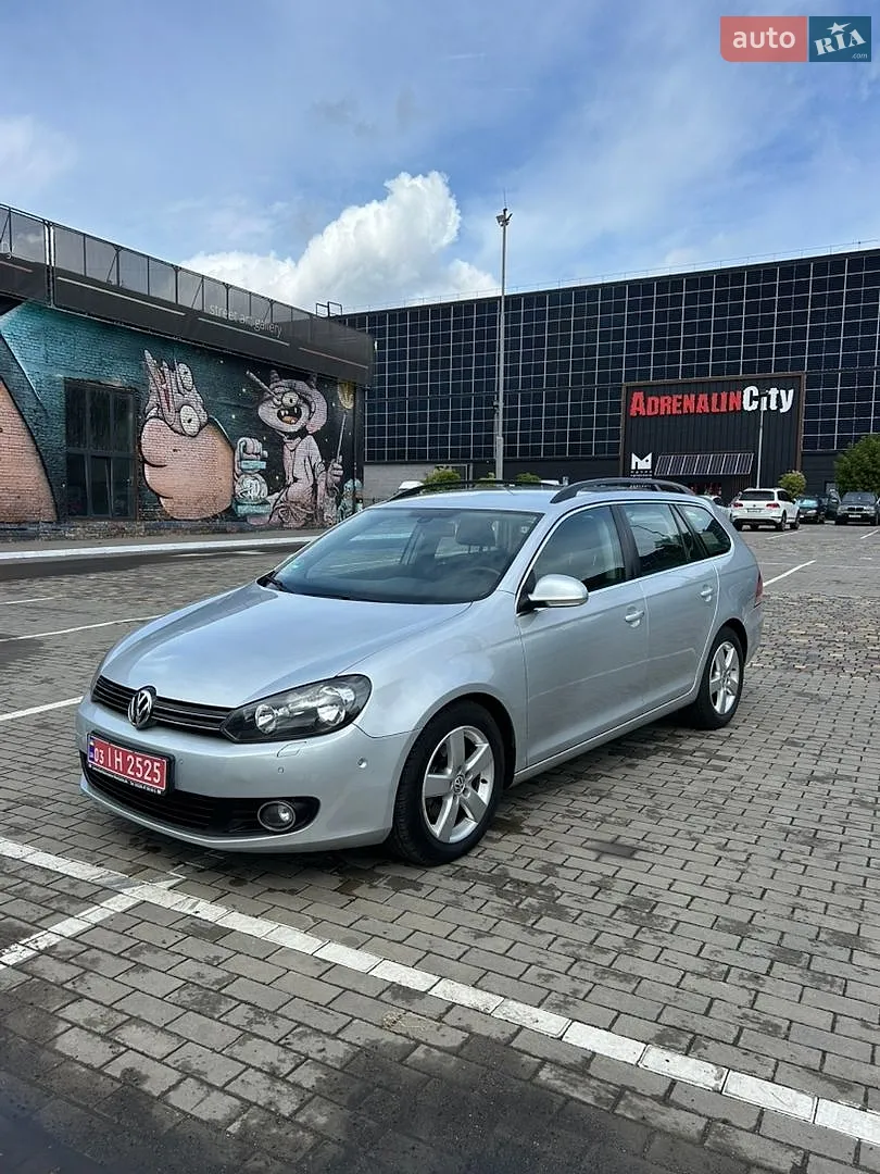 Volkswagen Golf, 2011