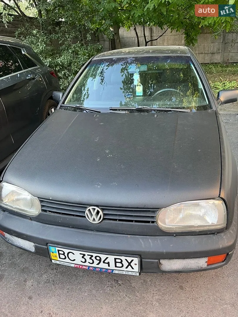 Volkswagen Golf, 1994