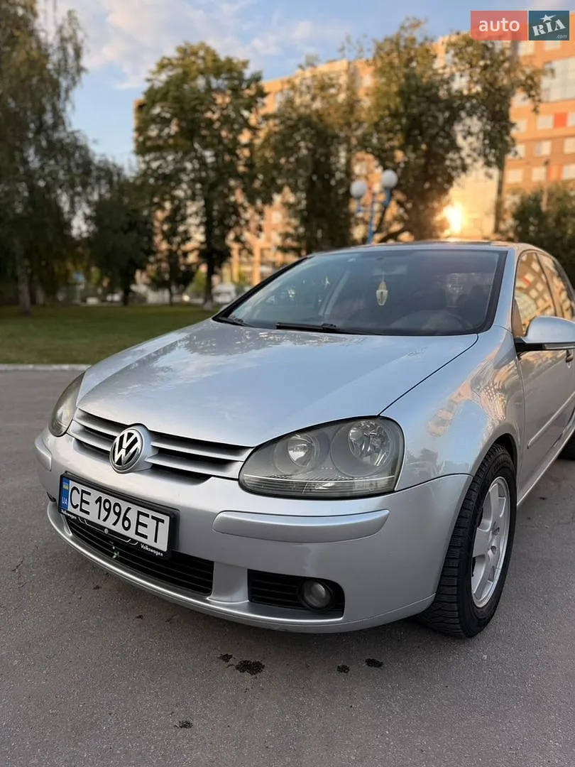 Volkswagen Golf, 2005