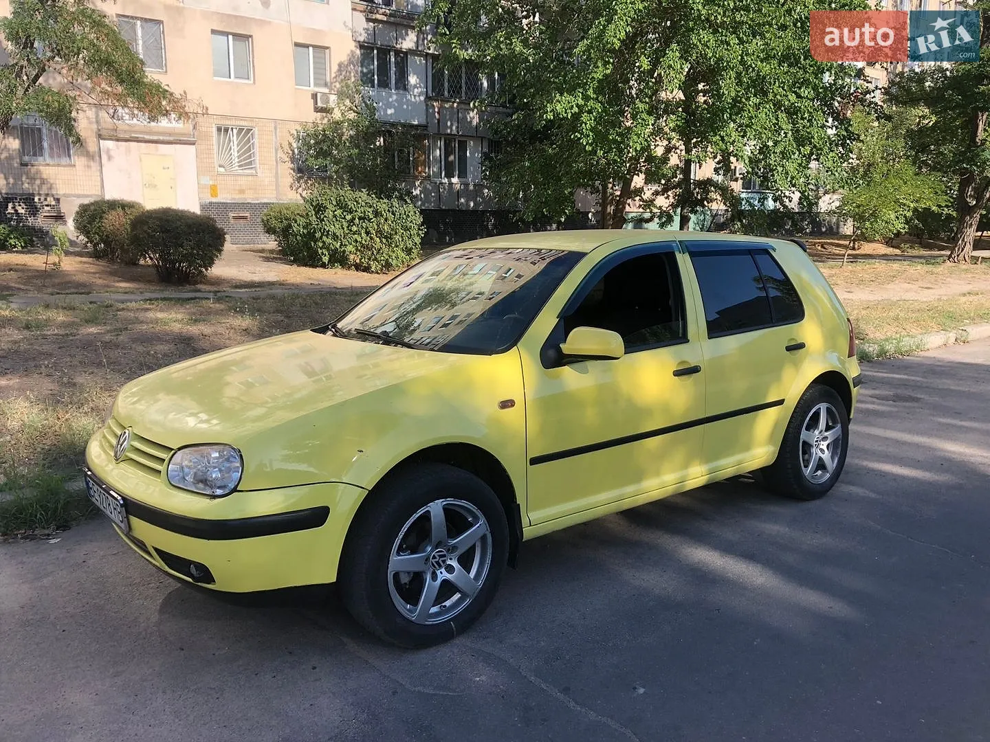 Volkswagen Golf, 2003