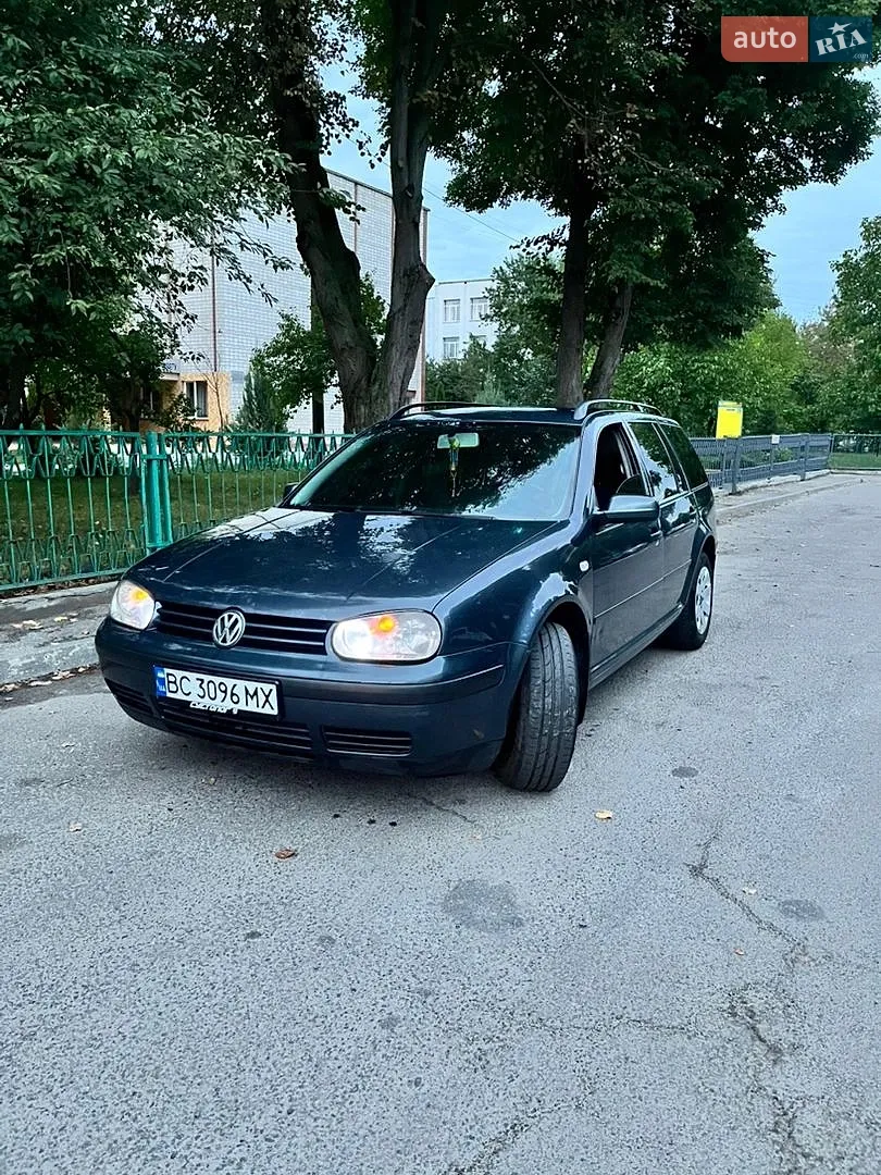 Volkswagen Golf, 2002