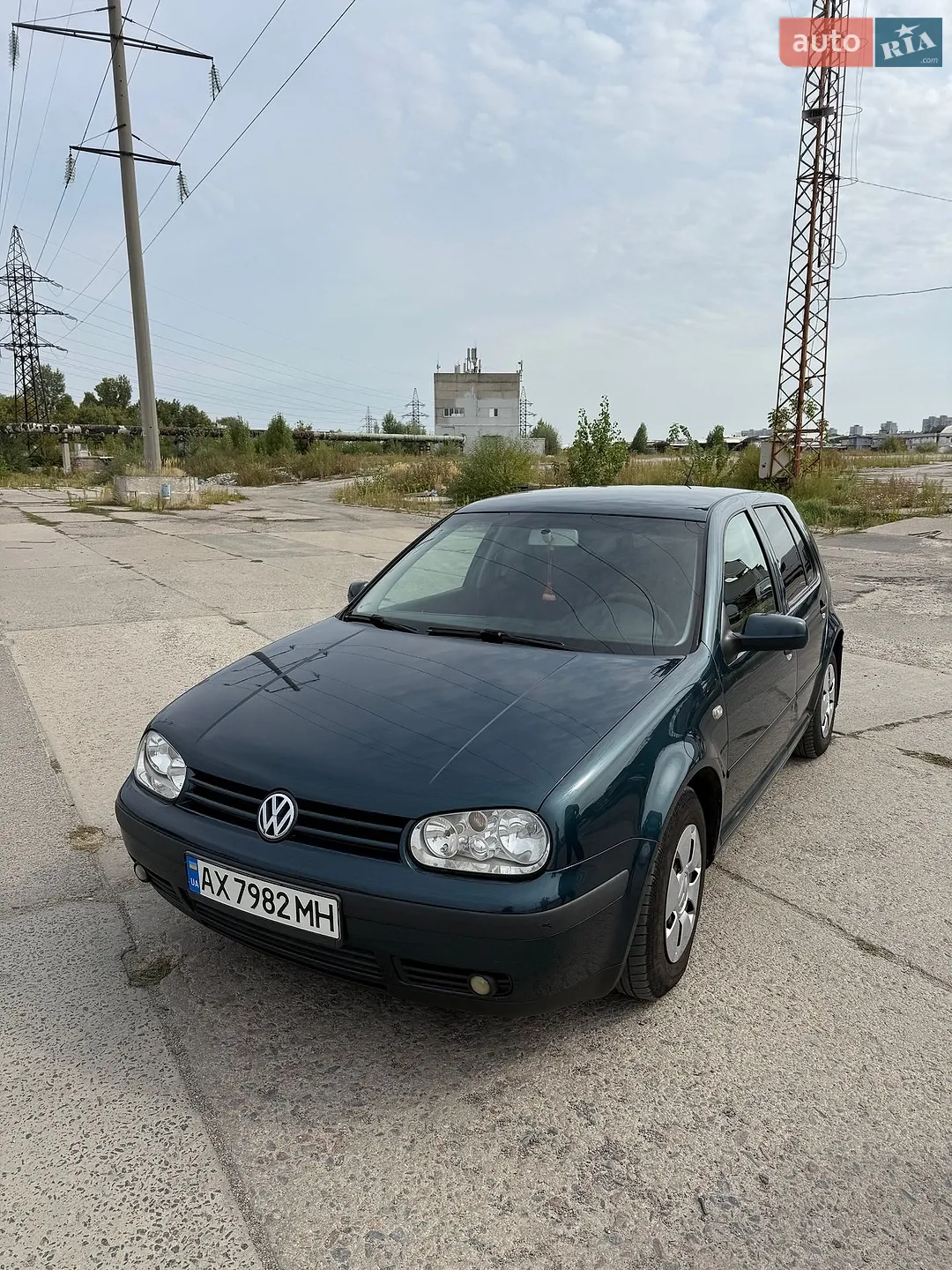 Volkswagen Golf, 2002