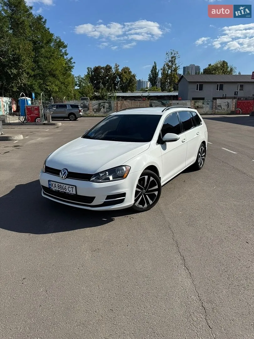 Volkswagen Golf, 2016