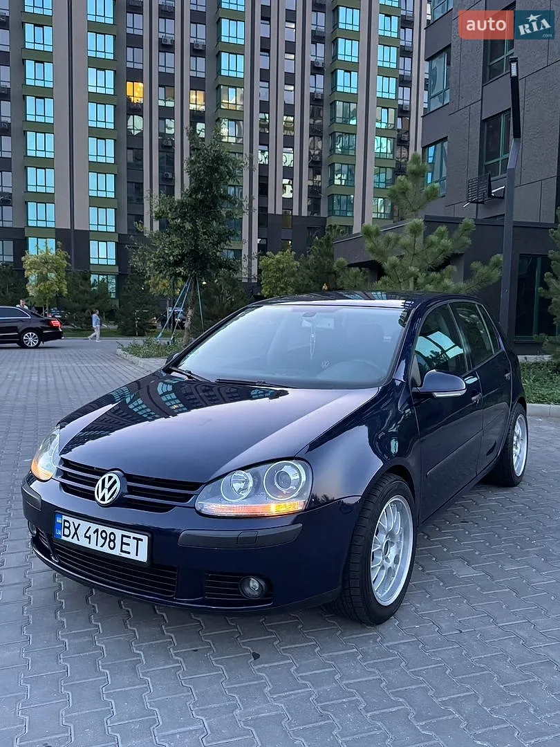 Volkswagen Golf, 2004