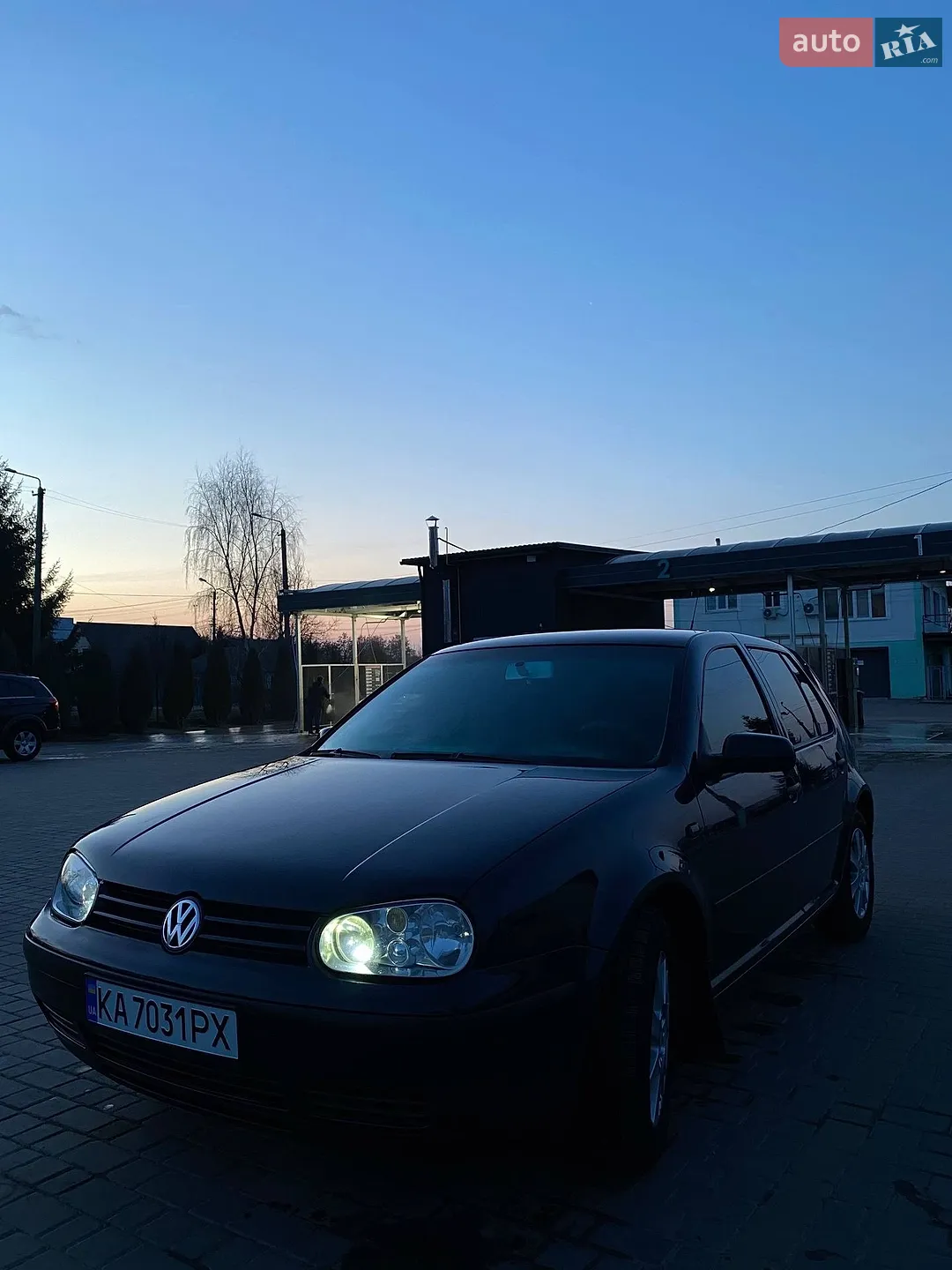 Volkswagen Golf, 2003