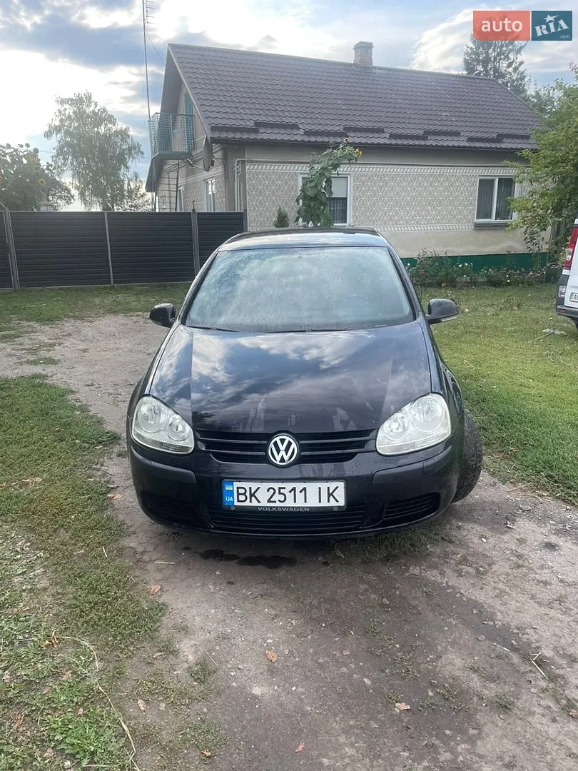 Volkswagen Golf, 2005