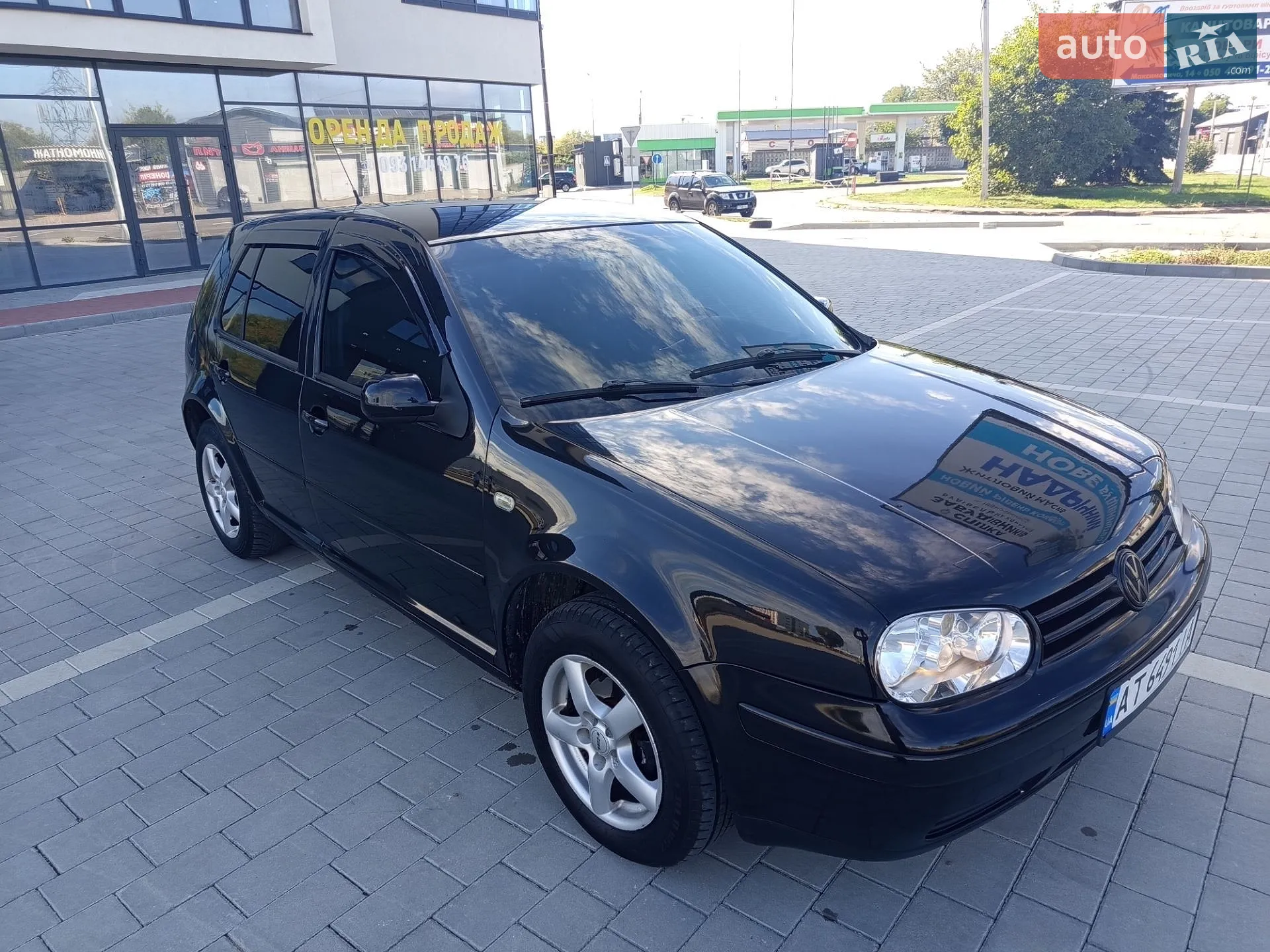 Volkswagen Golf, 2002
