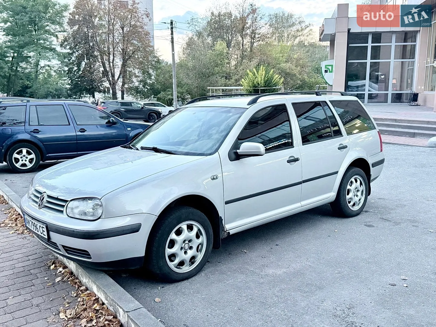 Volkswagen Golf, 2000