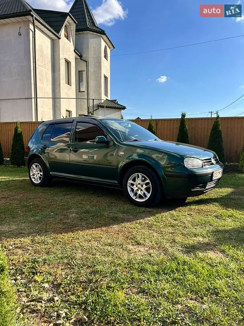 Volkswagen Golf, 2001