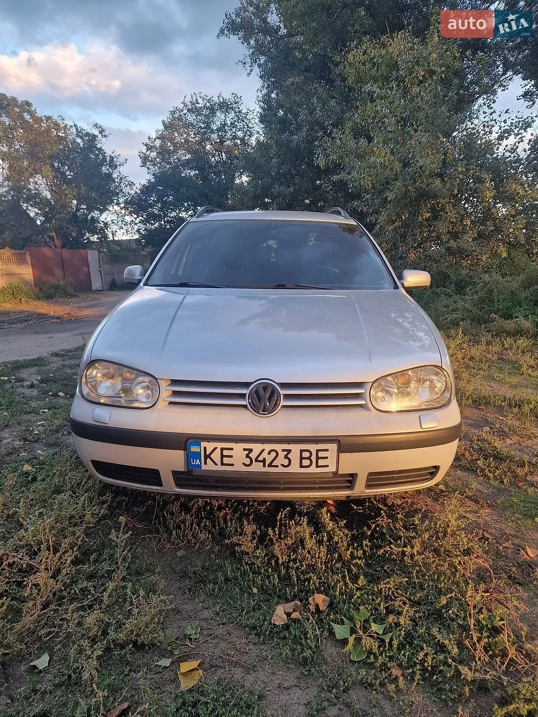 Volkswagen Golf, 2000