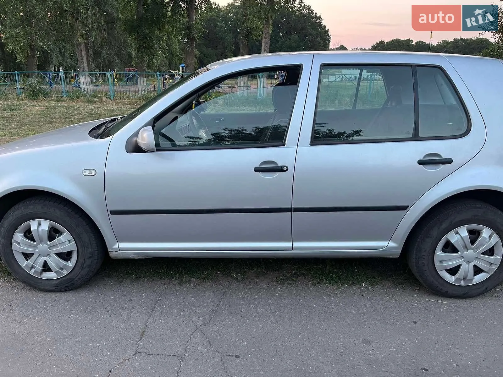 Volkswagen Golf, 2000