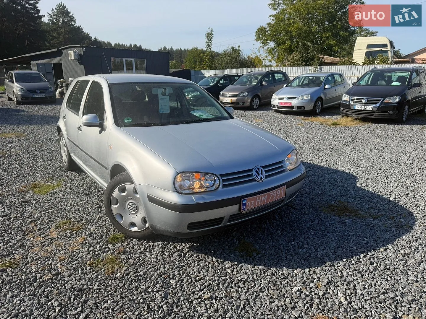 Volkswagen Golf, 2001