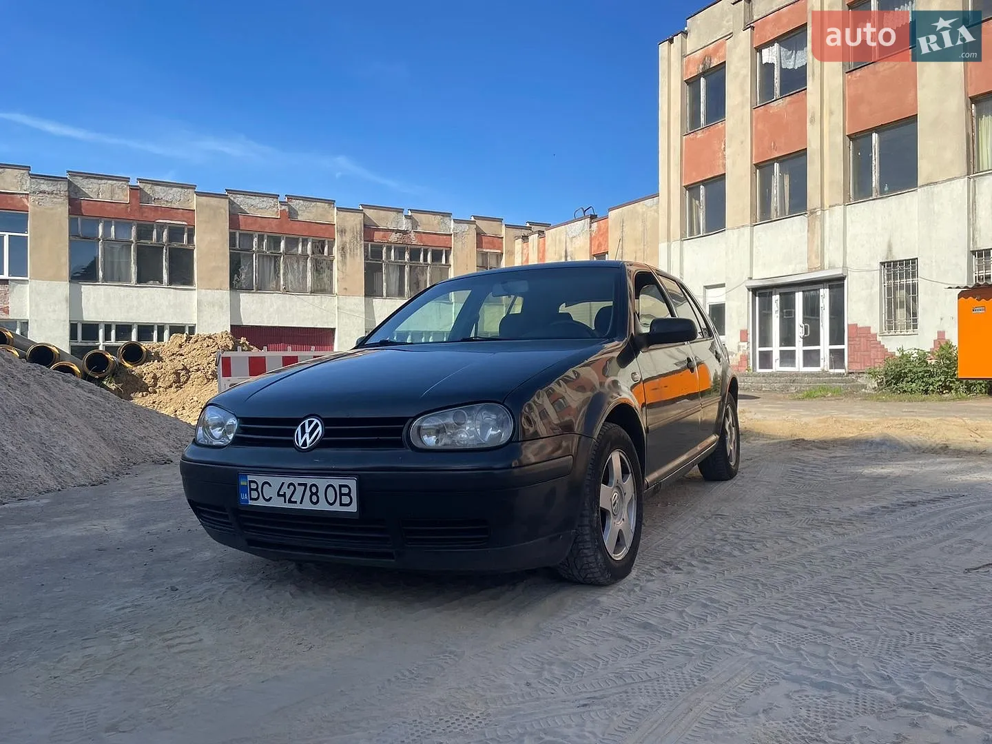 Volkswagen Golf, 2002